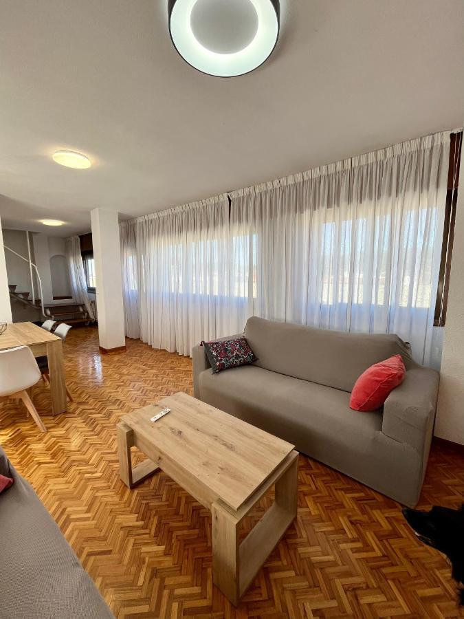 Atuaire Home Luminoso Duplex En Reyes Catolicos Parking Incluido Burgos Exterior photo